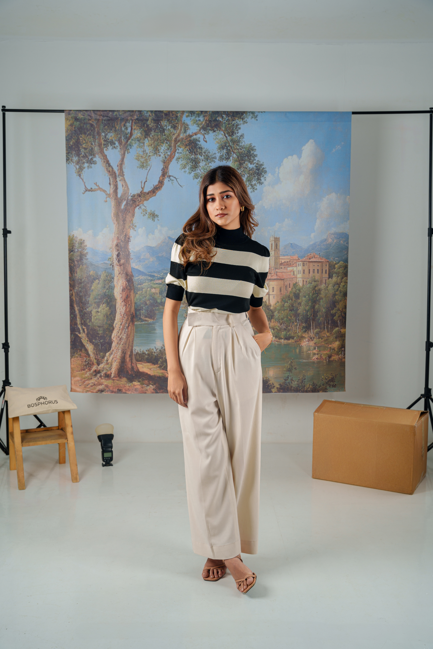 Puffed Sleeve Knit Top