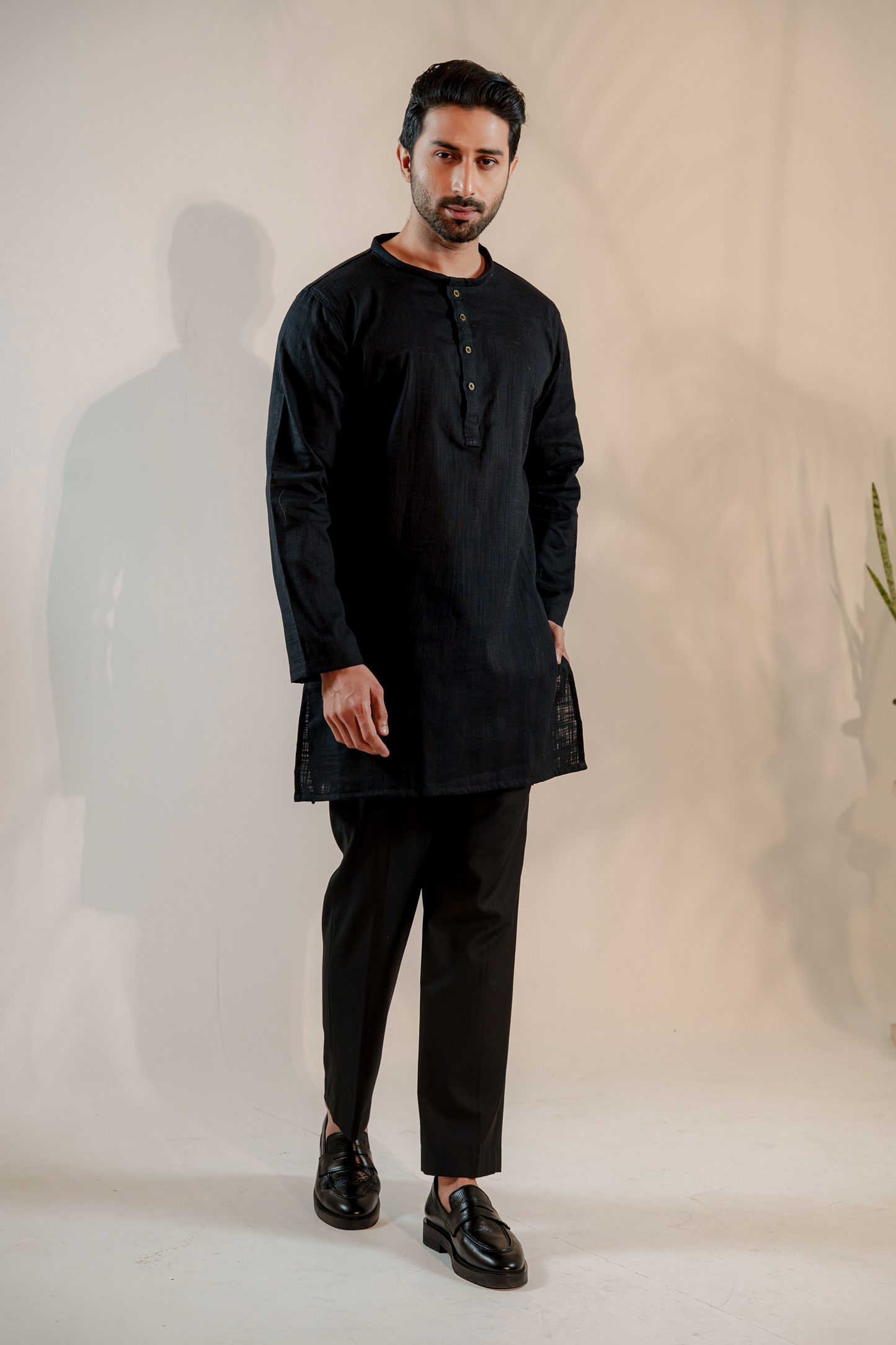 Shehzan Contemporary Panjabi – Jet Black