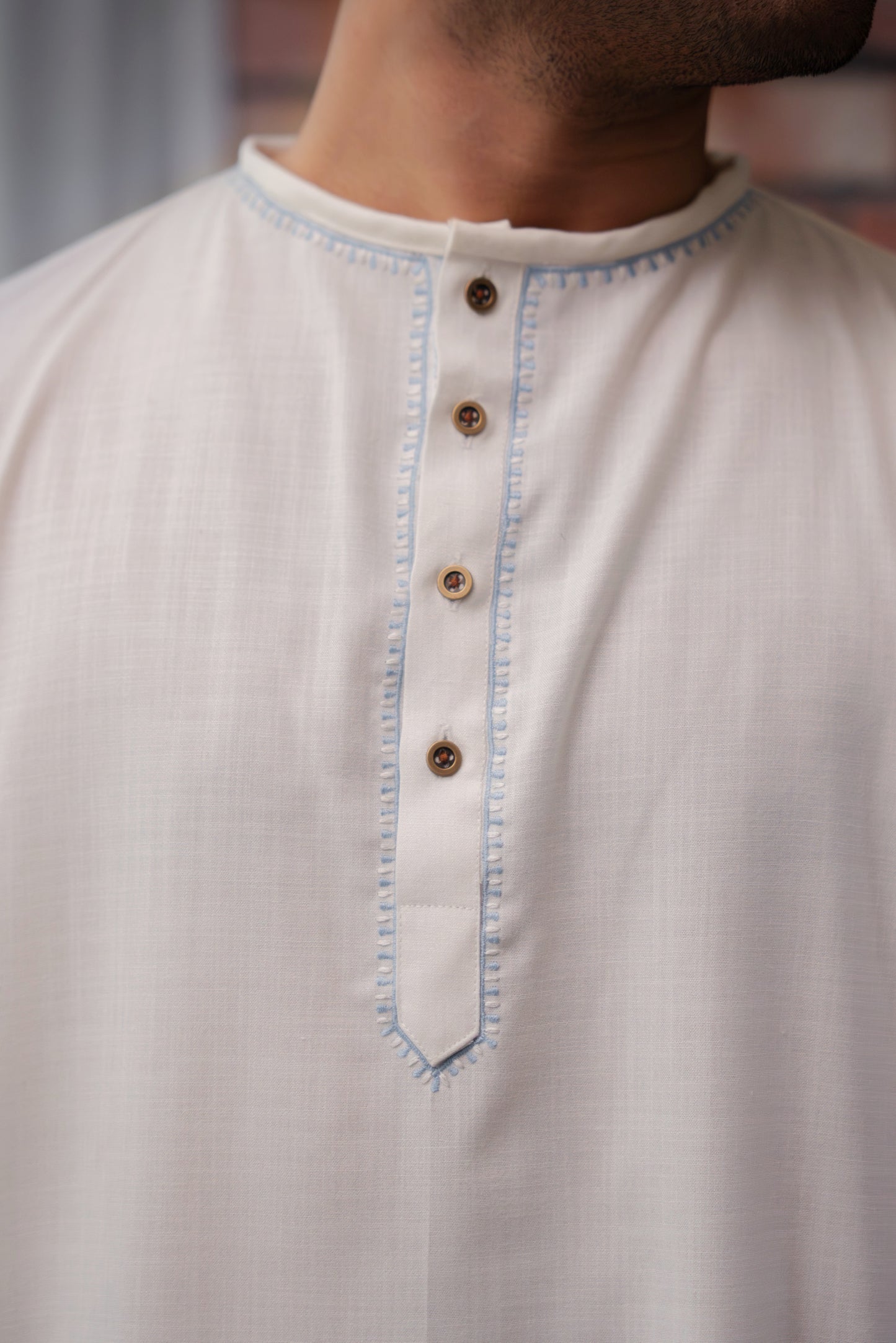 Aarish Embroidered Contemporary Kurta