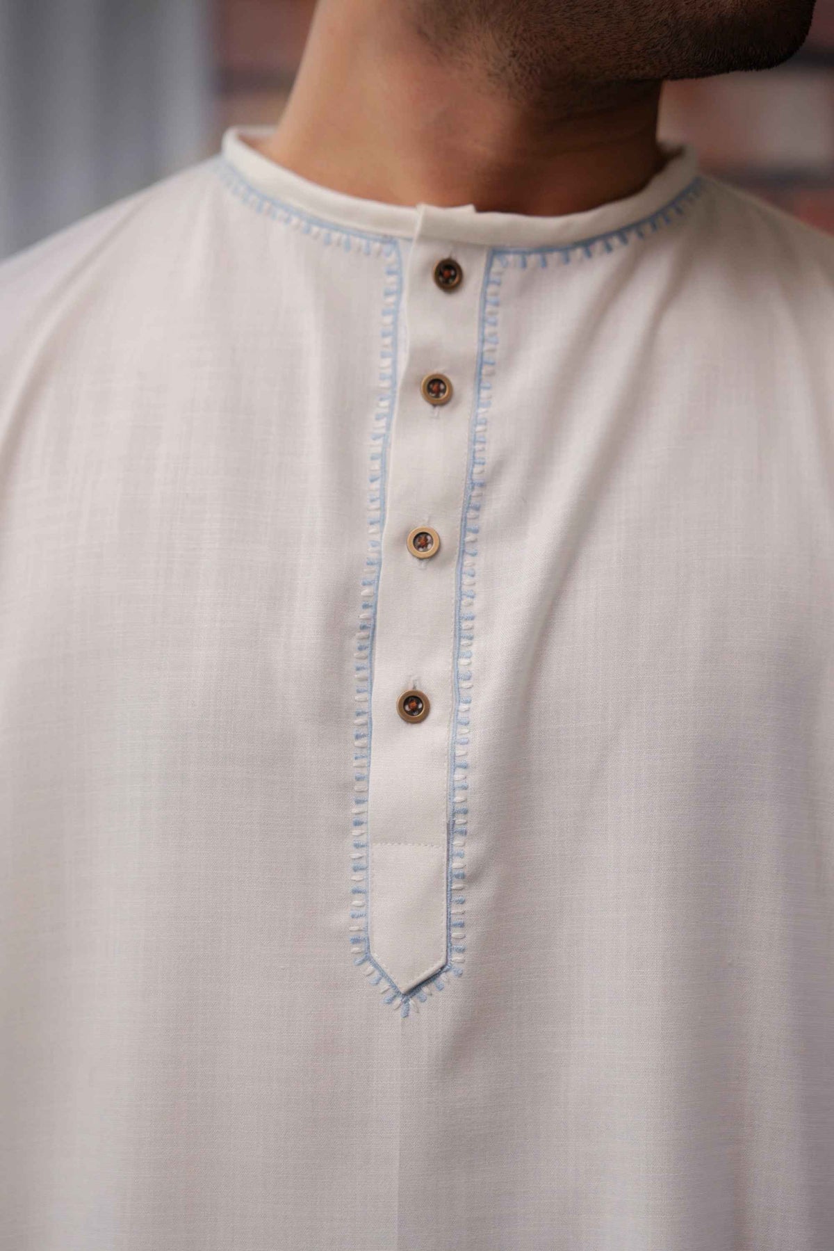 Aarish Embroidered Contemporary Kurta