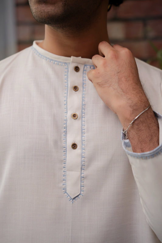 Aarish Embroidered Contemporary Kurta
