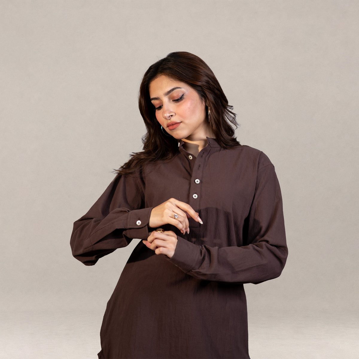 Sorrento Popover Henley Shirt –  Brown