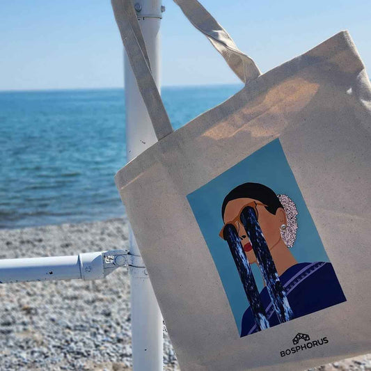 Feeling Blue Print Medium Tote Bag