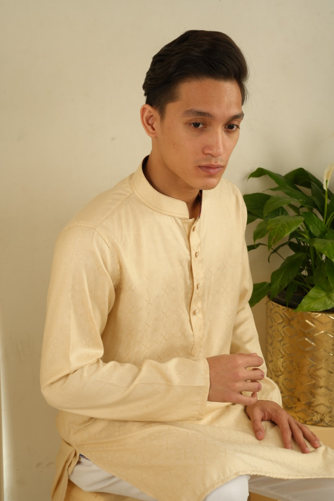Shahenshah Ivory Jacquard Kurta - Bosphorus Fashion Ltd.